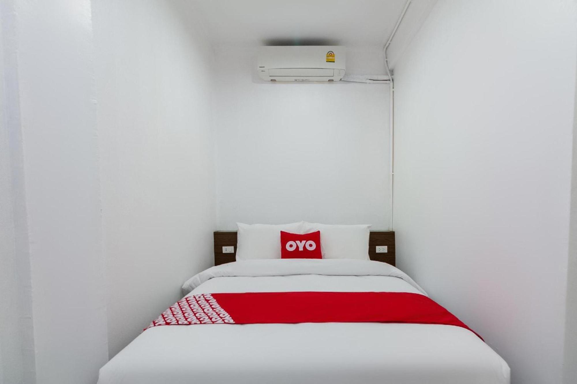 Kudi Hostel Bangkok Buitenkant foto