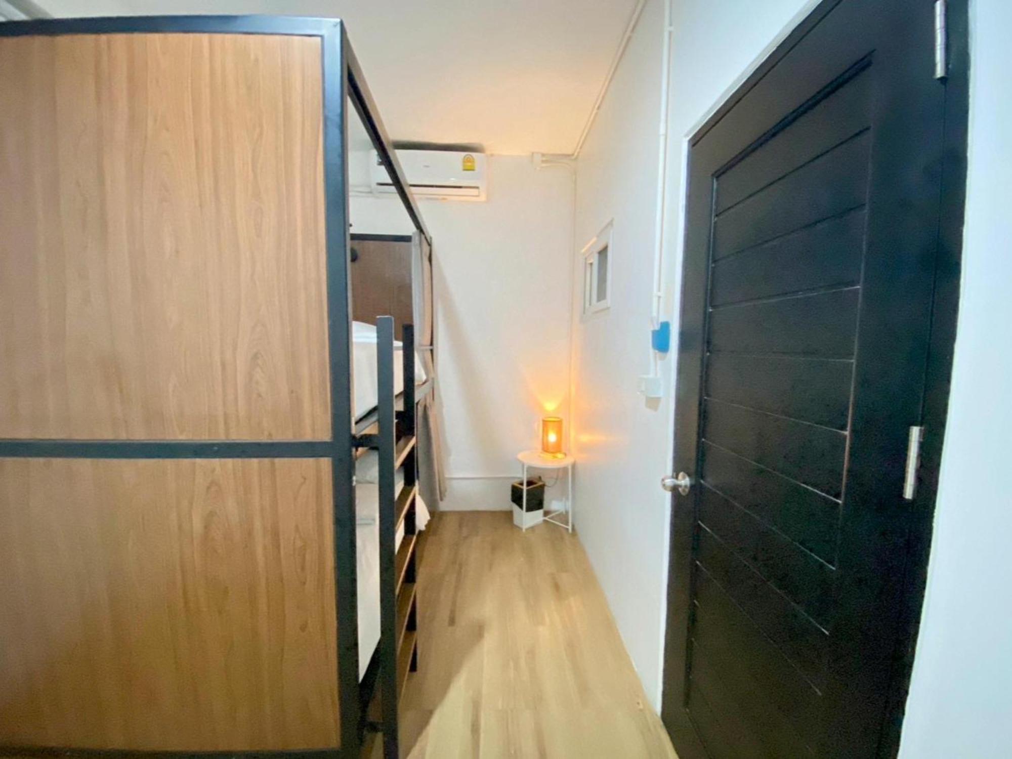 Kudi Hostel Bangkok Buitenkant foto