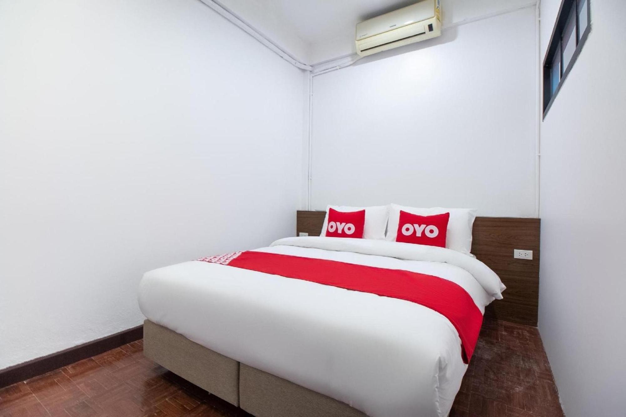 Kudi Hostel Bangkok Buitenkant foto